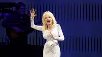 Dolly Parton menunjukkan album terbarunya itu untuk kaum minoritas sesama jenis dengan membuat album khusus.