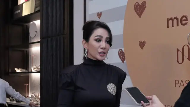 Vicky Supit