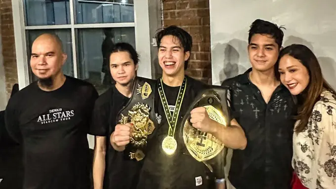 Potret El Rumi dan Keluarga (Instagram/@elelrumi)