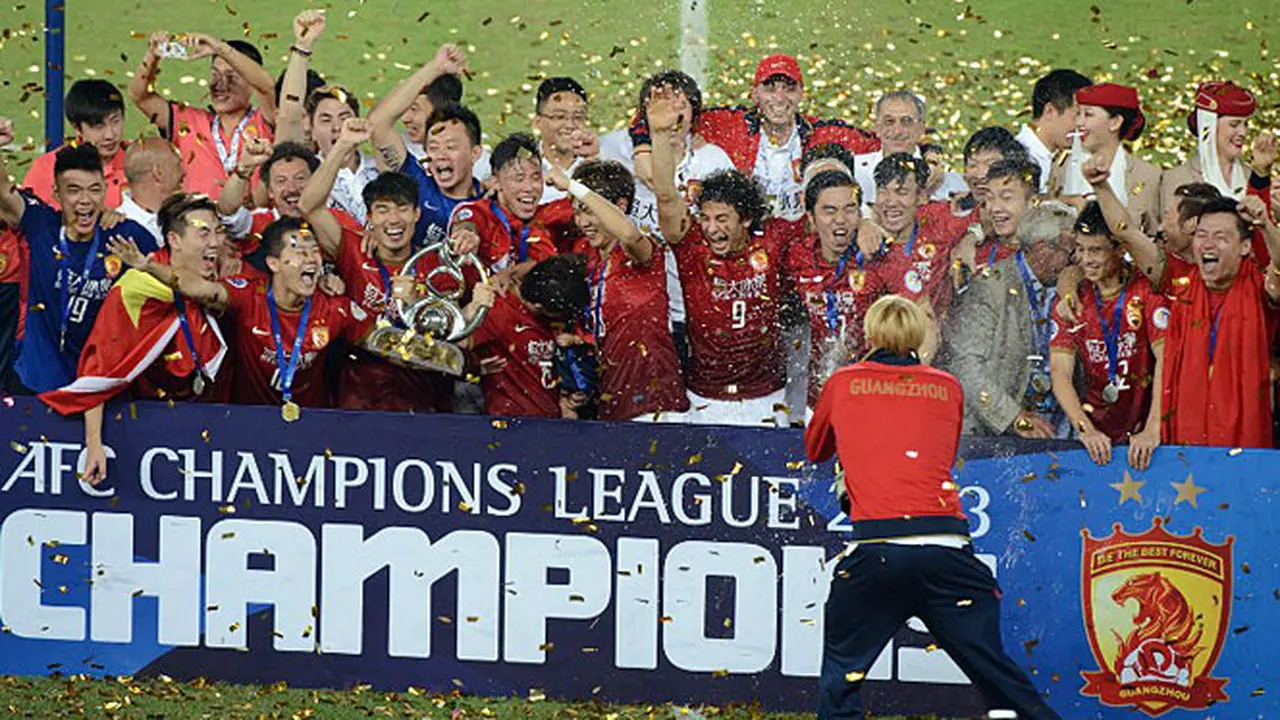 guangzhou-evergrande-131109c.jpg