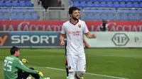 Pukul Pemain Lawan, Penyerang Roma Dapat Hukuman Berat