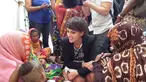Menteri pendidikan Prancis , Vallaud-Belkacem (tengah), Wanita kelahiran Bani Chiker, Maroko utara, pada 1977 itu sebelumnya menjabat sebagai Menteri Hak Perempuan sejak 2012. ( REUTERS/Philippe Desmazes)