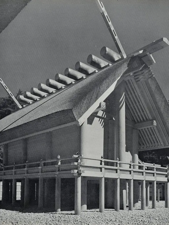 Kuil Ise Jingu Unik di Jepang