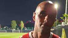 Asisten pelatih Saint Kitts and Nevis, Vitor Tinoco berbicara dengan awak media di Lapangan A Gelora Bung Karno, Jakarta pada Selasa (24/3/2026). (Bola.com/Hery Kurniawan)