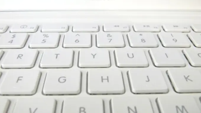 Alasan Pemberian Tonjolan Pada Huruf F dan J di Keyboard