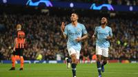 Penyerang Manchester City, Gabriel Jesus, merayakan golnya ke gawang Shakhtar Donetsk, pada Matchday 4 Grup F Liga Champions, Kamis (8/11/2018) dini hari WIB, di Etihad Stadium. (AFP / Oli Scarff)