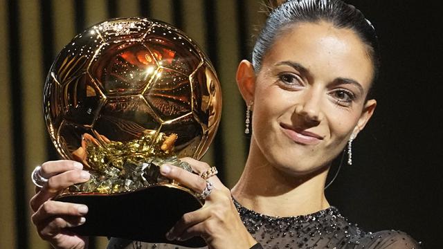 Foto: Sukses Juarai Piala Dunia Wanita 2023 Bareng Spanyol, Aitana Bonmati Dinobatkan Jadi Peraih Ballon d'Or Feminin