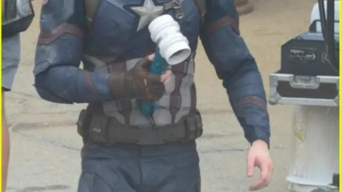 [Bintang] Captain America: Civil War