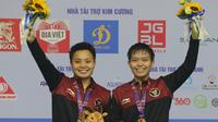 Apriyani Rahayu dan Siti Fadia Silva Ramadhanti berhasil menyabet medali emas di ajang bulutangkis SEA Games Vietnam 2021. (Photo credit : Persatuan Bulu Tangkis Seluruh Indonesia/Pbsi.id)