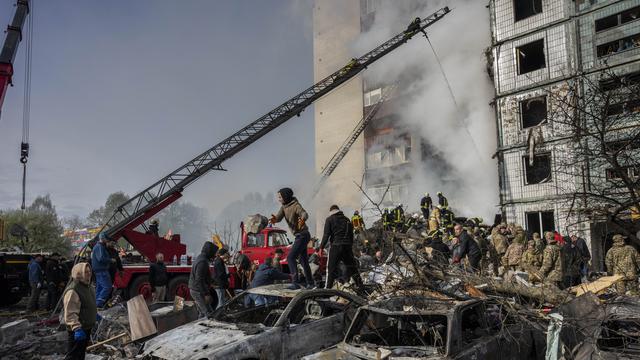 Serangan Rudal dan Drone Rusia di Ukraina Menewaskan 12 orang