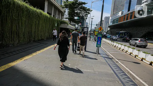 Cuaca Panas Melanda DKI Jakarta
