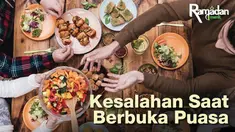 Buka puasa menjadi salah satu momen yang ditunggu saat bulan Ramadan. Namun, ada beberapa kebiasaan yang salah dalam berbuka puasa.