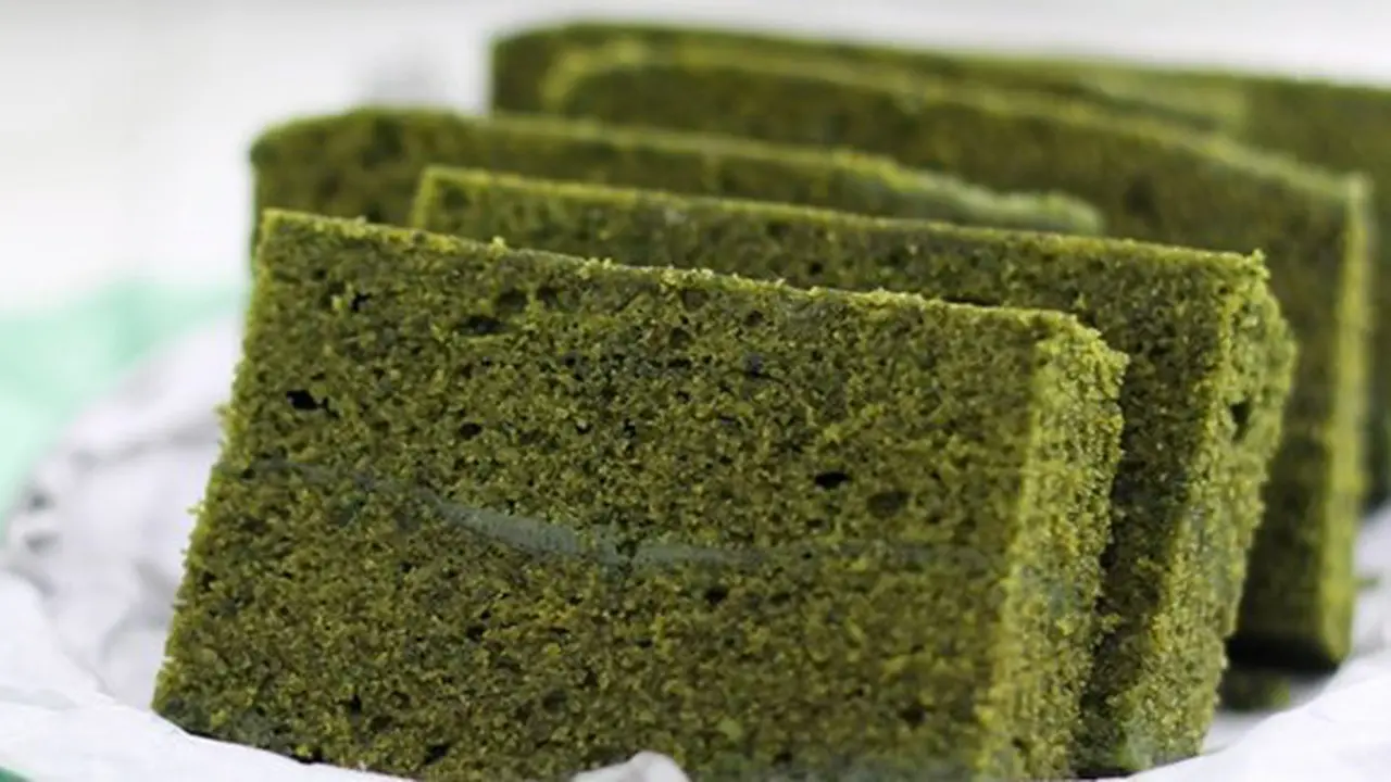 Cake Green Tea/copyright: catatannina.blogspot