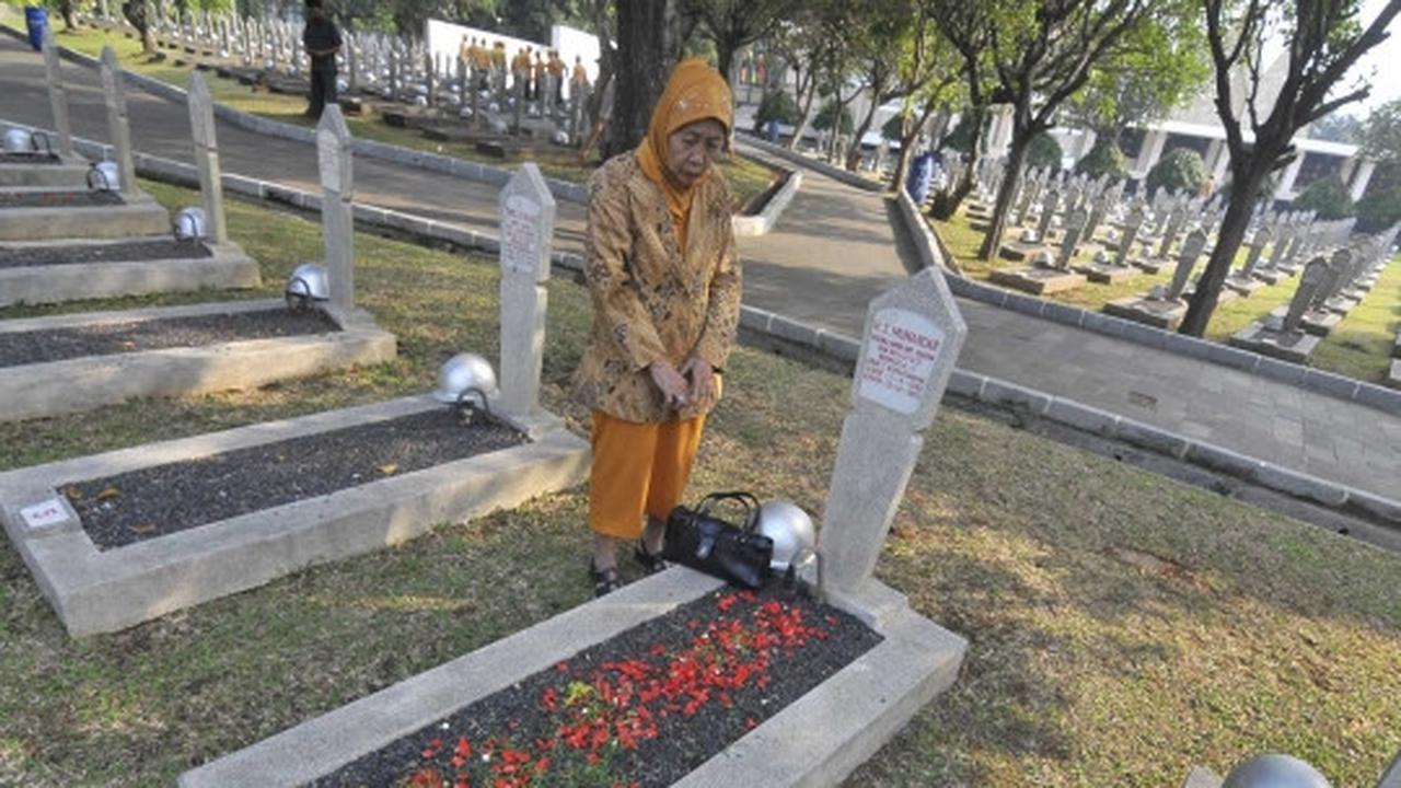 Sambut Hari Veteran, ratusan mantan pejuang ziarah di TMP Kalibata