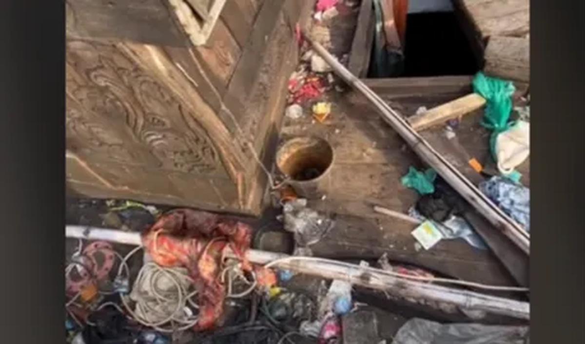 <b>Banyak Tumpukan Sampah</b>