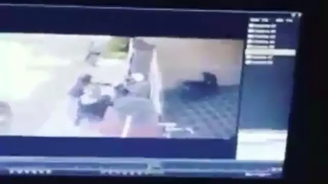 Begal Beraksi di Depan Rumah, Duit Rp 300 Juta Raib dalam 13 Detik