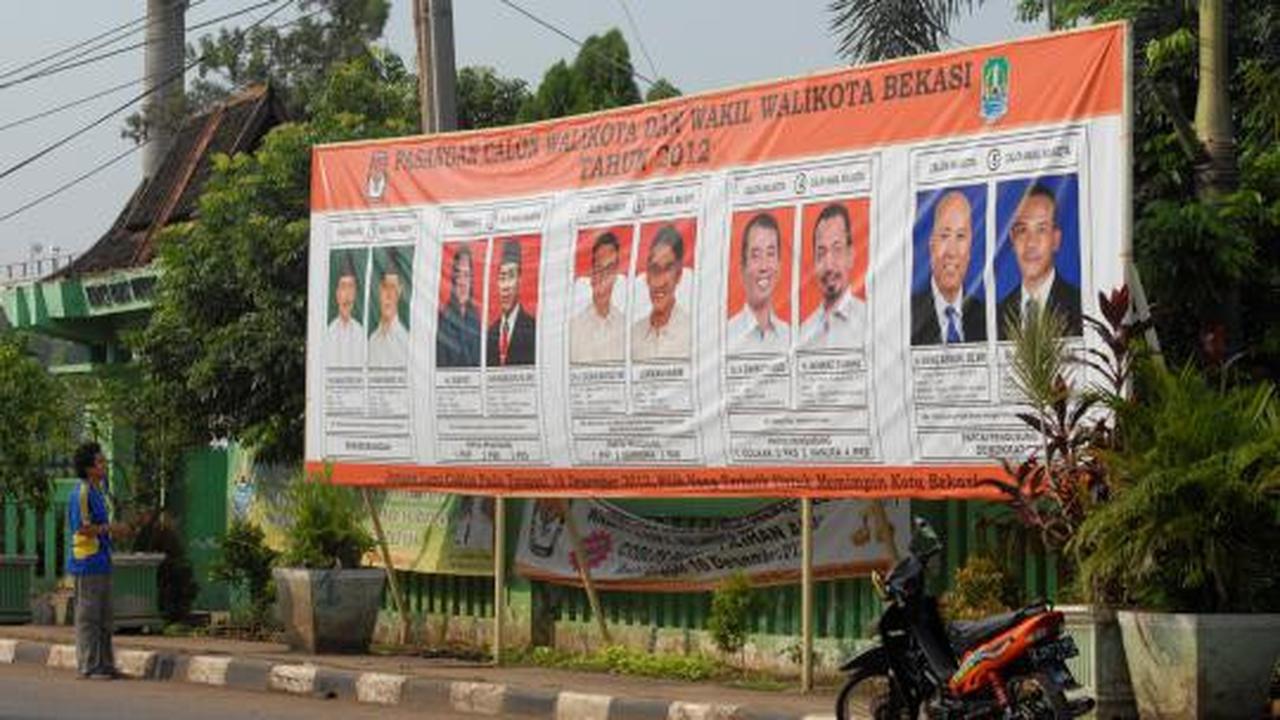 Spanduk Pilkada Bekasi dipublikasikan