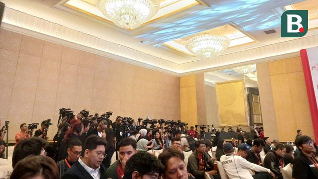 Konferensi Pers Patrick Kluivert