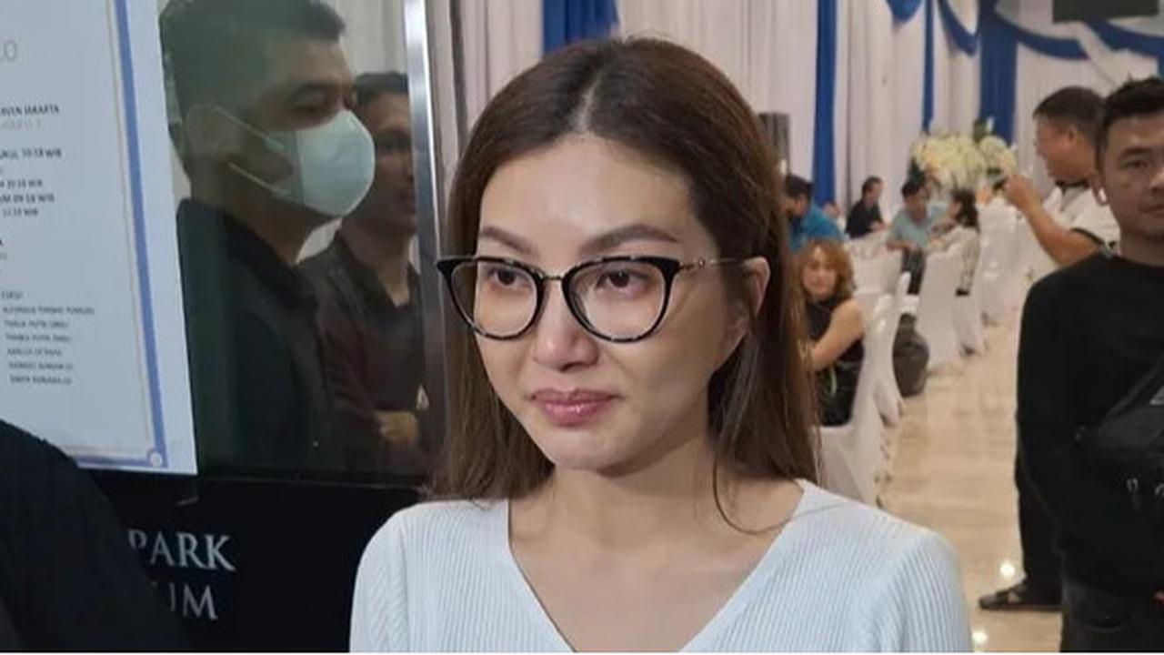 Sarwendah Ungkap Alasan Kremasi Sang Ayah Digelar 23 Juli, Ada Perhitungan Khusus Secara Fengshui