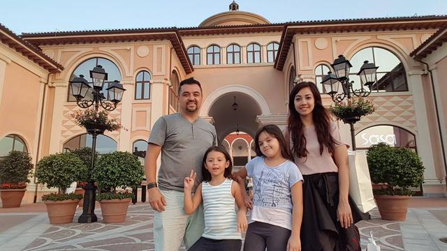 6 Potret Lawas Dea Tunggaesti dan Mantan Suami, Masih Jaga Hubungan Demi Anak