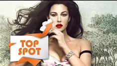 Beberapa selebriti Hollywood ini yang rela memamerkan bentuk tubuhnya kepada masyarakat ramai dalam berbagai posenya tersebut mereka pun terlihat sangat percaya diri seakan tak sabar untuk menantikan kelahiran si jabang bayi.