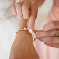 Ilustasi Model Gelang Emas 2 Gram 16K Bola Kecil (Photo by bristekjegor on Freepik)