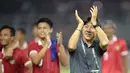 <p>Publik pecinta sepak bola Indonesia bisa melihat senyum bahagia dari Shin Tae-yong dalam laga epic comeback yang dimenangkan oleh Timnas Indonesia U-20. (Bola.com/Ikhwan Yanuar)</p>