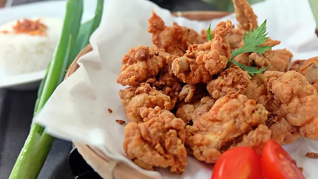 kulit ayam kw dari telur dadar