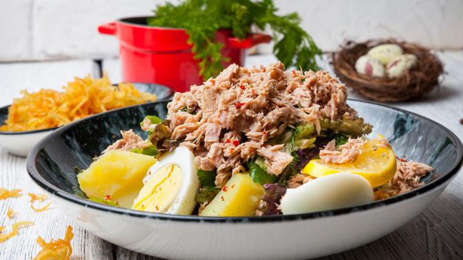 Penuhi Vitamin D Anda: 5 Makanan & Minuman Terbaik, Termasuk Tuna dan Nila!