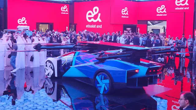 XPENG AEROHT, perusahaan mobil terbang asal China mengenalkan inovasi mobil terbang terbarunya di GITEX GLOBAL 2024, Dubai