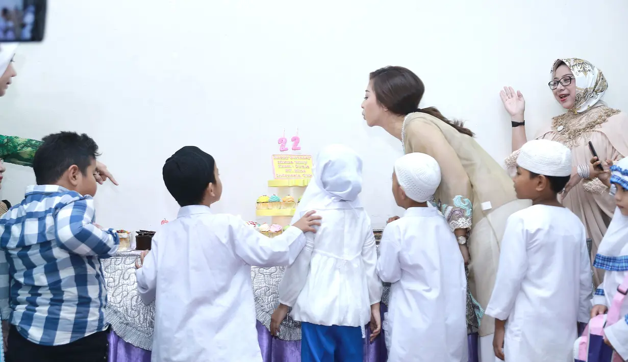 Selain merayakan ulang tahun bersama dengan anak yatim, pemeran sinetron Juleha Anak Betawi itu juga akan menggelar bersama dengan teman-temanya serta kekasihnya pada Sabtu mendatang. (Galih W. Satria/Bintang.com)