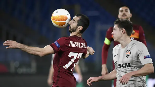 AS Roma Pesta Gol ke Gawang Shakhtar Donetsk