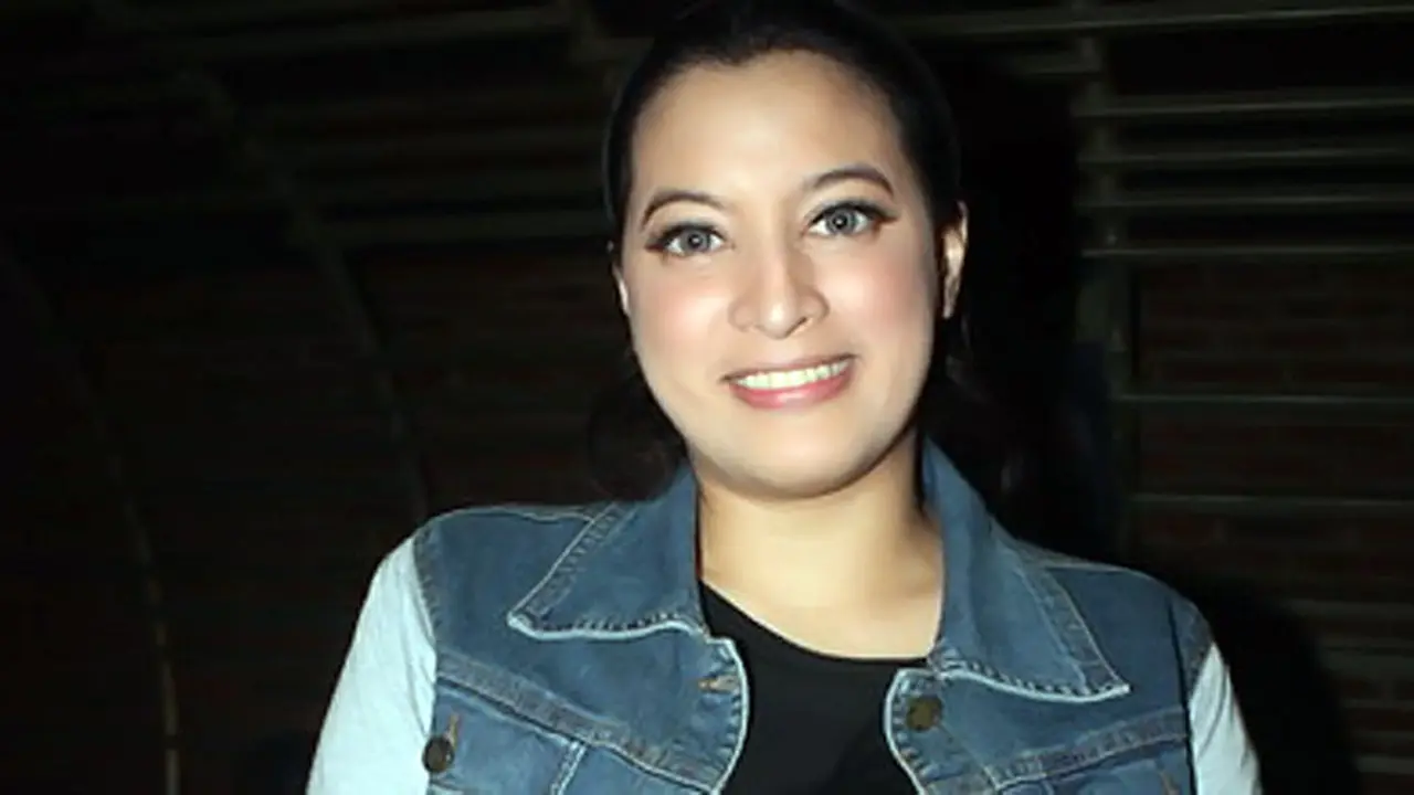 jane_shalimar_121206.jpg