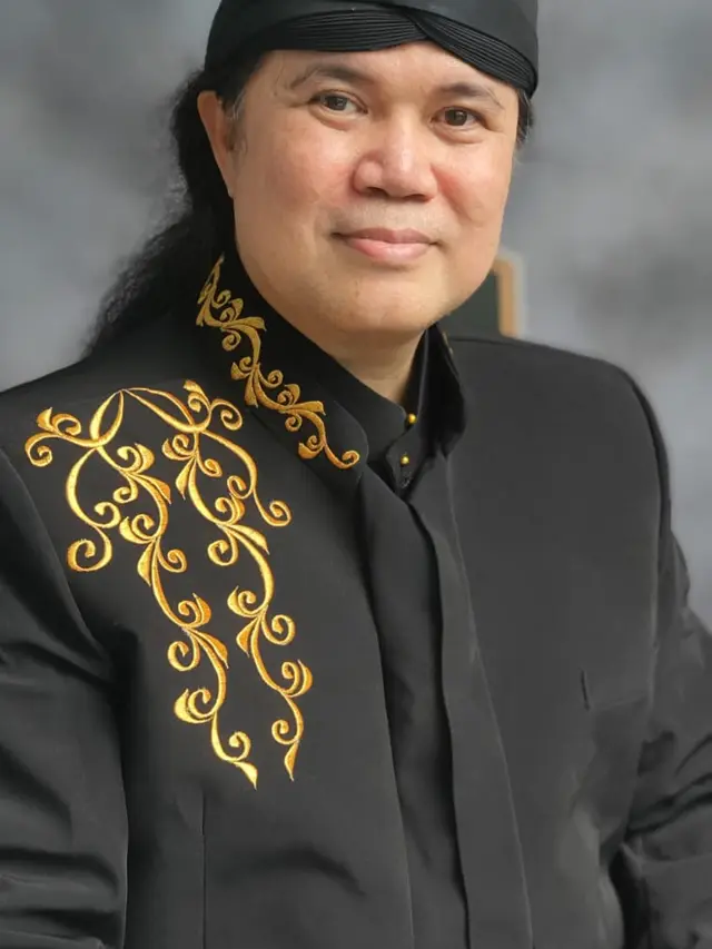 Prince Dr. Damien Dematra