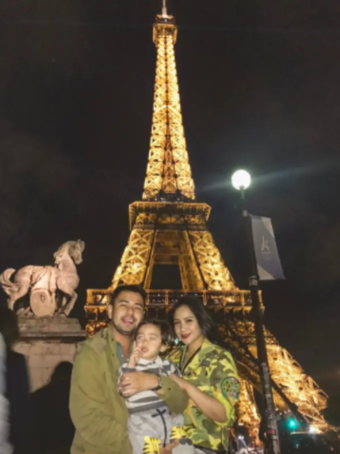  Raffi Ahmad dan Nagita Slavina