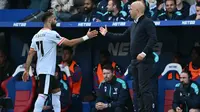 Pemilik Liverpool Mempertegas Dukungan untuk Arne Slot di Tengah Ledakan Emosi Mohamed Salah