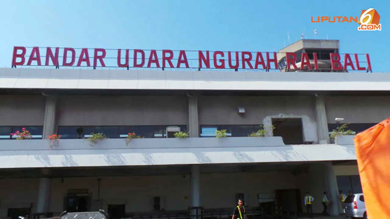 korupsi-parkir-bandara-131119c.jpg