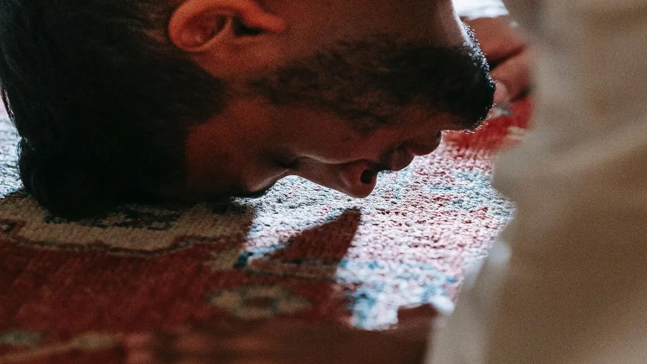 Tata Cara Salat Jamak Qashar<br>