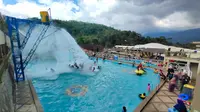 Suasana water park Wahana Alam Parung Tasikmalaya. (Istimewa)