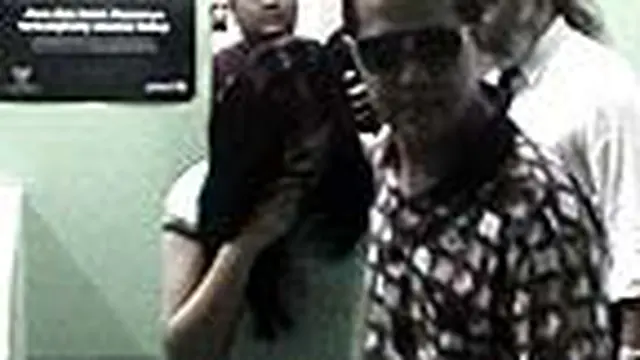 Keluarga Korban Pemerkosaan Mencari Keadilan