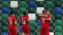 Pemain Norwegia merayakan gol yang dicetak Erling Braut Haaland ke gawang Irlandia Utara pada laga UEFA Nations League di Windsor Park, Selasa (8/9/2020) dini hari WIB. Norwegia menang telak 5-1 atas Irlandia Utara. (AFP/Paul Faith)