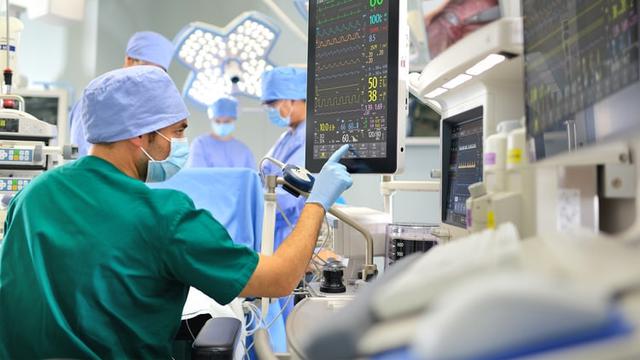 Ilustrasi pengobatan di rumah sakit