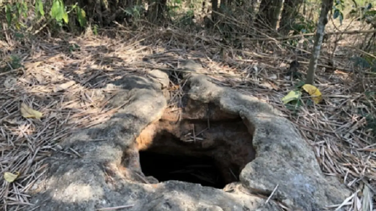 Lubang Misterius