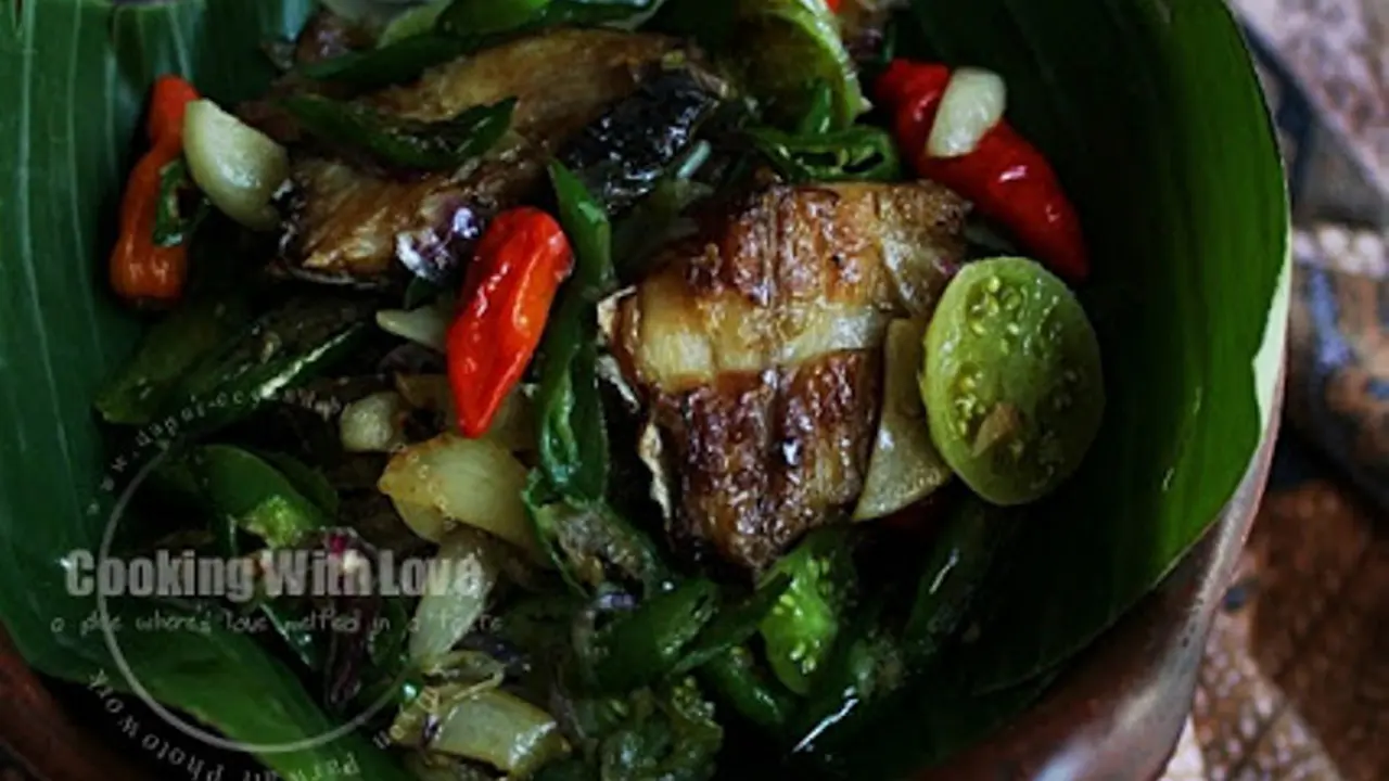 Menu Maksi: Tumis Ikan Pari Asap