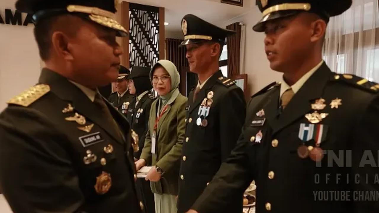 Andah pun berkesempatan bertemu kembali dengan Kasad.