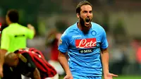 Higuain Bisa Tiru Jejak Maradona di Napoli