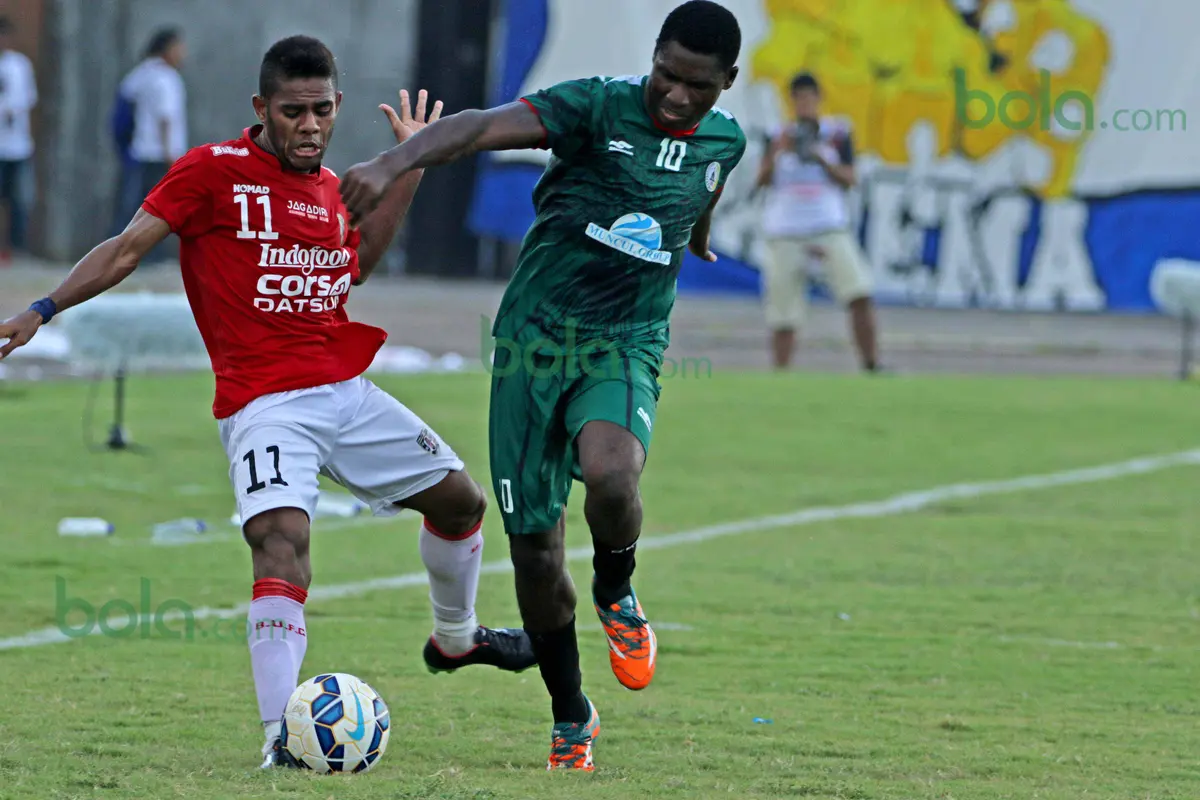 Emile Mbamba Surabaya United