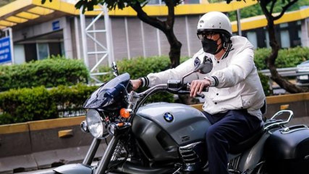 10 Potret Keren dan Gagah Artis Naik Motor Mewah Kesayangan, dari Vespa Klasik hingga Moge harga Ratusan Juta