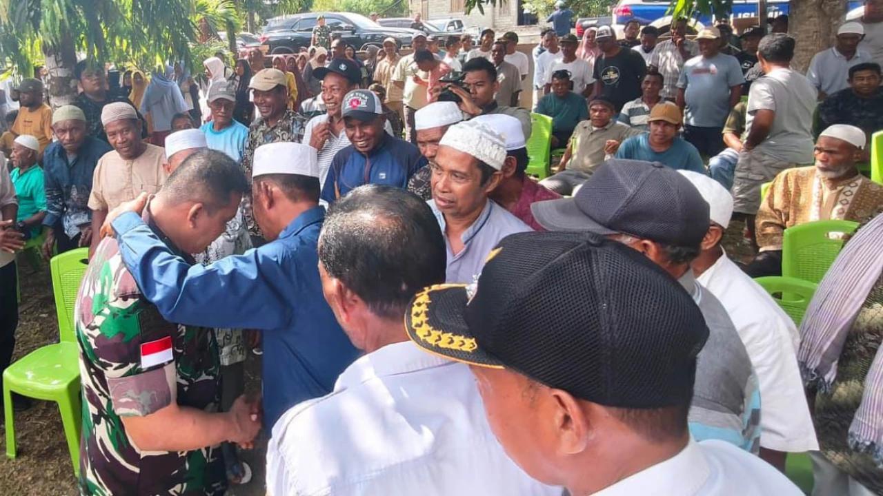 FOTO: Pangdam Pattimura Turun Tangan Redam Konflik Warga di Halmahera Tengah