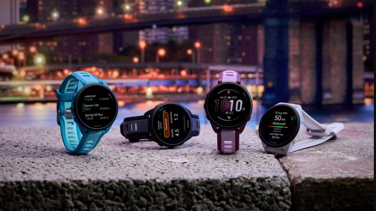 Harga Smartwatch Garmin Forerunner 165, Jam Tangan Pintar Favorit Para Pelari